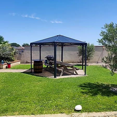 Douce France 82 فندق مبيت وإفطار Saint-Nicolas-de-la-Grave