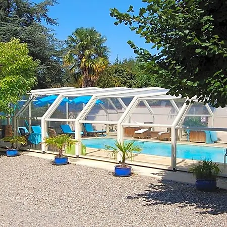 Douce France 82 فندق مبيت وإفطار 3*