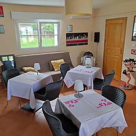 Douce France 82 فندق مبيت وإفطار Saint-Nicolas-de-la-Grave